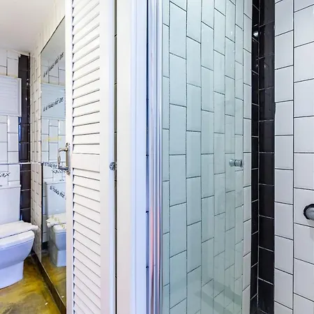 Apartamento Cozy Studio Apartment Conveniently Located Near Popular Attractions In Beyoglu Istambul